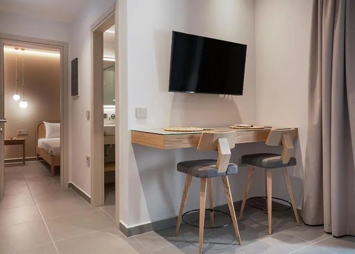 V Αpartments Ermoupoli