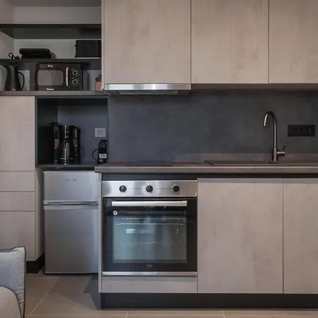Διαμέρισμα V αpartments *