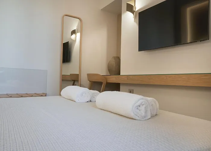 V Αpartments * Ermoupoli